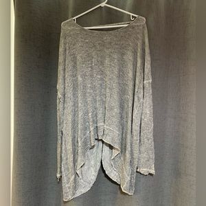 Free People open back twist sweater - grey. size medium